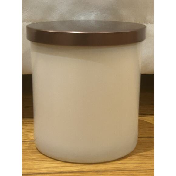 New Pumpkin Latte 10 oz Candle - Picture 3 of 7